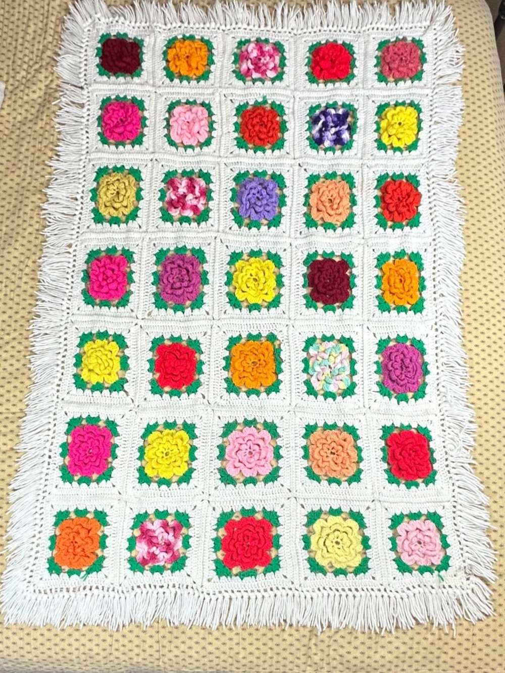Granny Square 3D Flower Rose Garden Vintage Handmade Crochet Blanket 1970s Retro